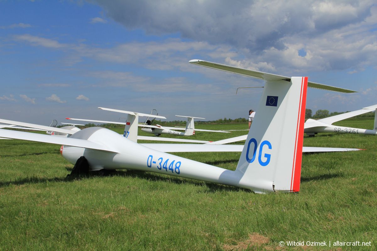 D-3448 · Rolladen Schneider LS4 · (EPST)