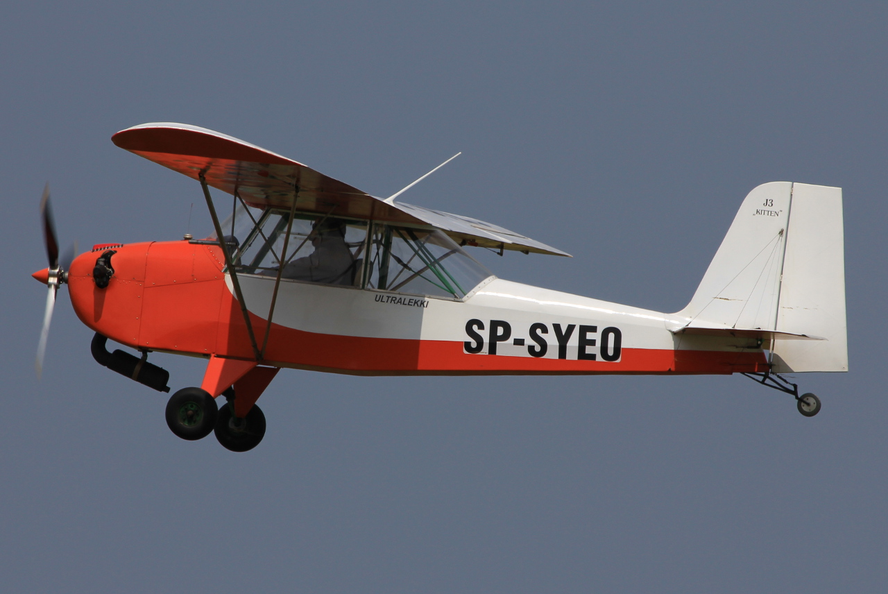 SP-SYEO · J-3 Kitten · (EPST)