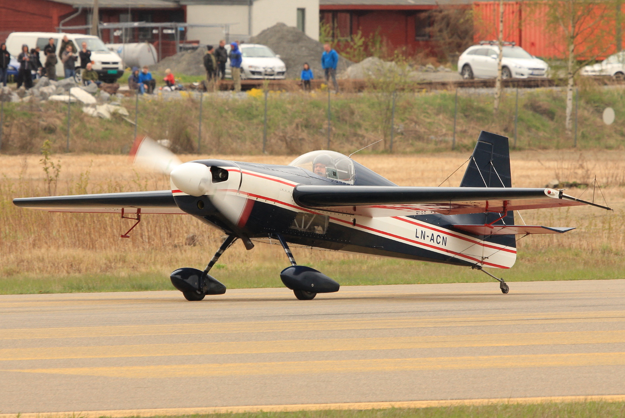 LN-ACN · Extra EA-230 Ultimate · (ENKJ)