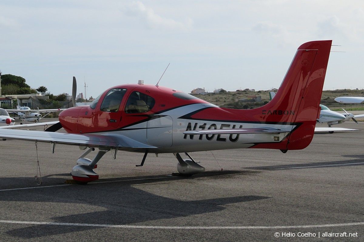 N10EU · Cirrus SR22 · (LPCS)