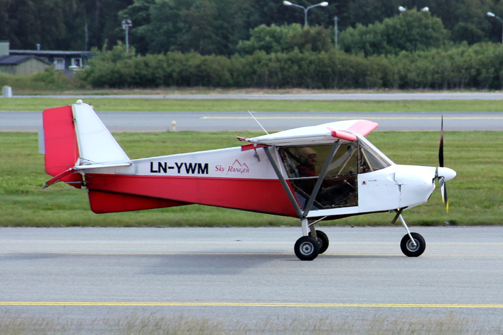 LN-YWM · Best Off Sky Ranger UK MOD · (SVG / ENZV)
