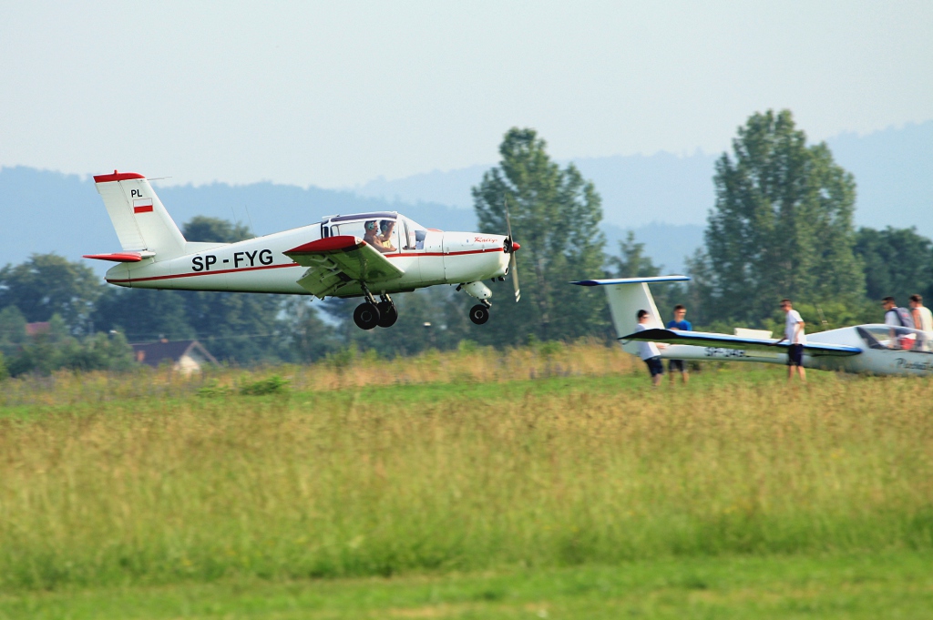 SP-FYG · Socata Morane MS.880B · (EPKR)