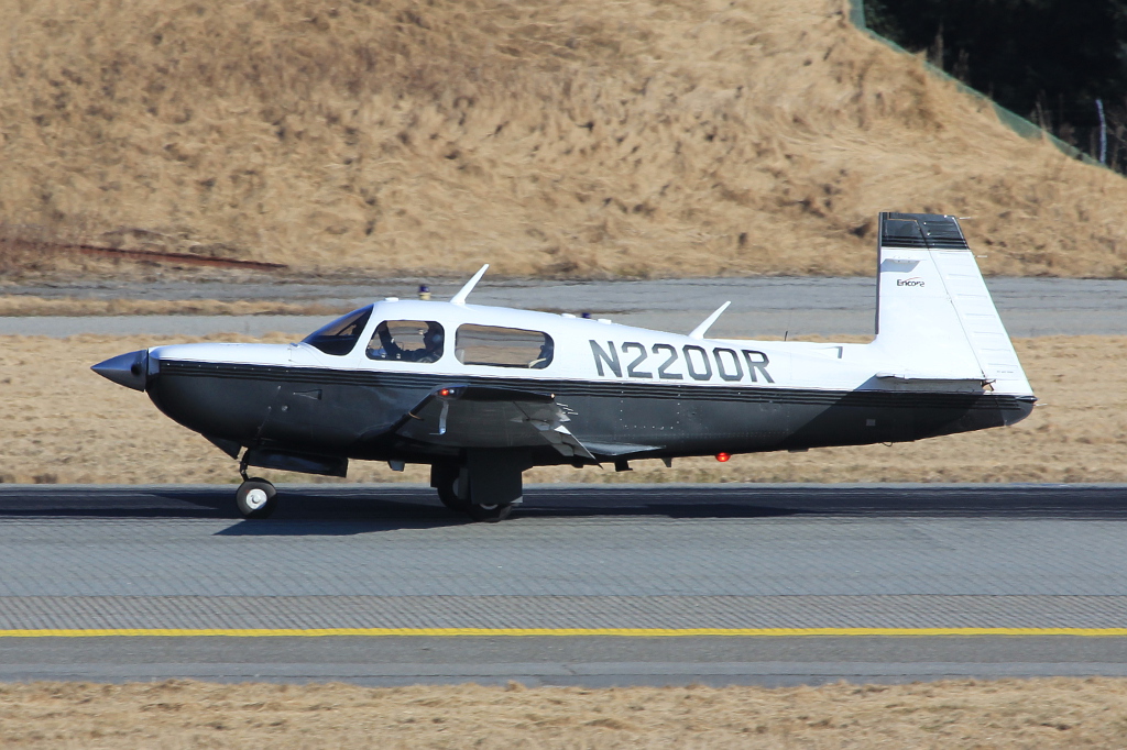 N2200R · Mooney M.20K 231 · (SVG / ENZV)