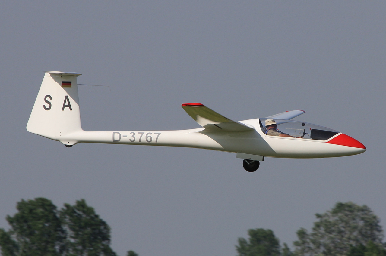 D-3767 · Schleicher ASW-19 · (EPST)