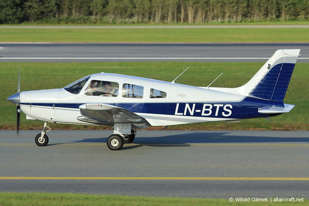 LN-BTS · Piper PA-28-161 Warrior · (SVG / ENZV)