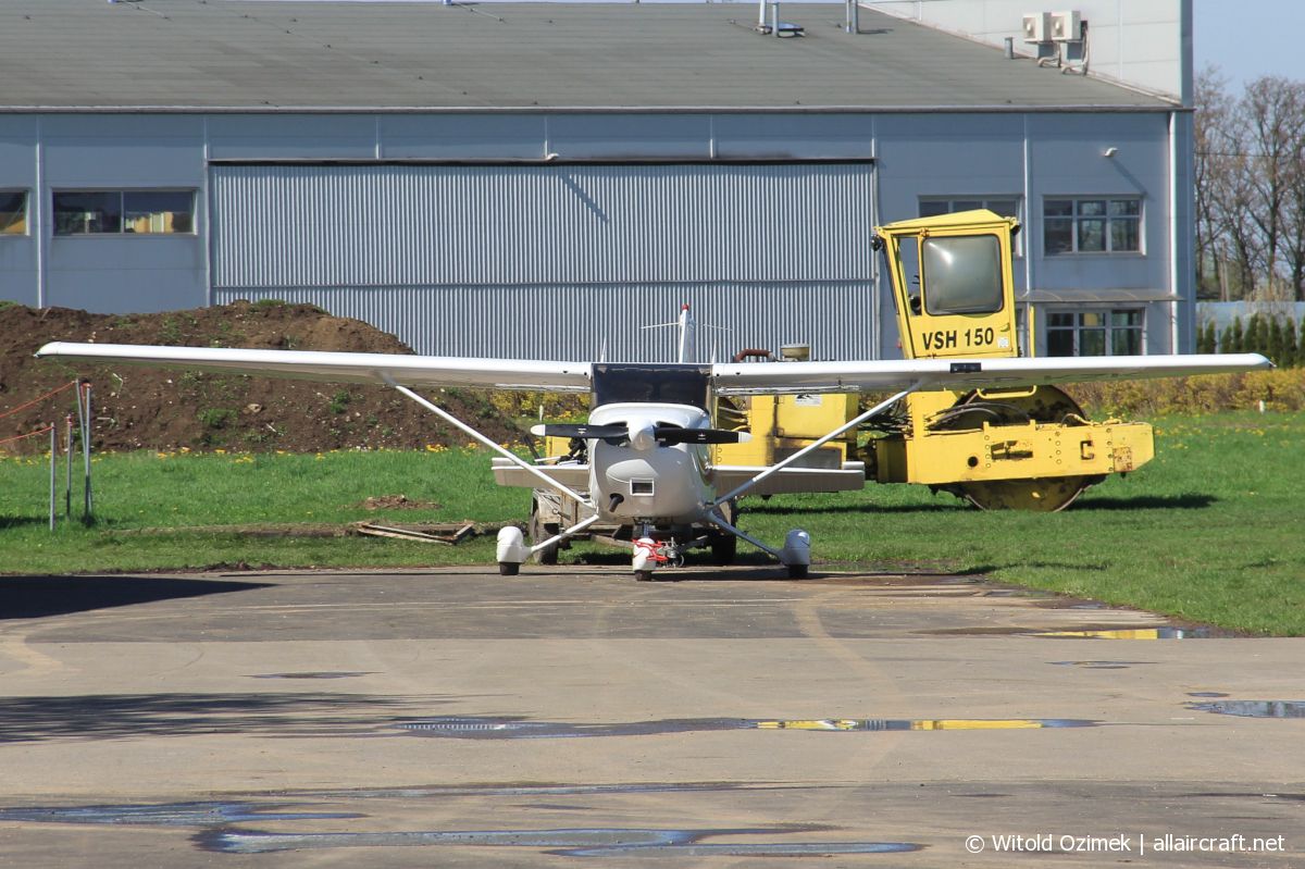 SP-KZK · Cessna 172S Skyhawk SP · (EPKP)