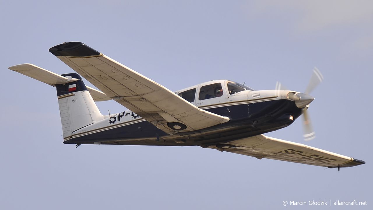 SP-GME · Piper PA-28RT-201T · (KTW / EPKT)