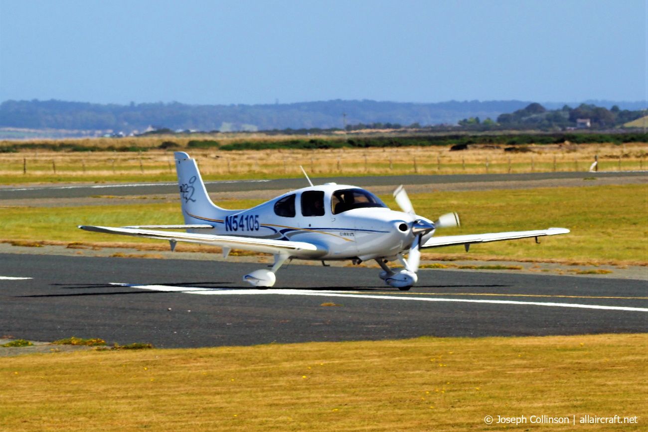 N54105 · Cirrus SR22 G2 · (EGCK)