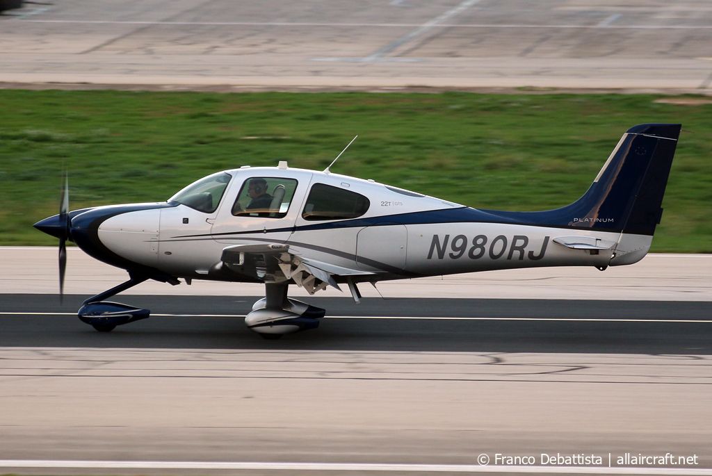 N980RJ · Cirrus SR22T · (MLA / LMML)