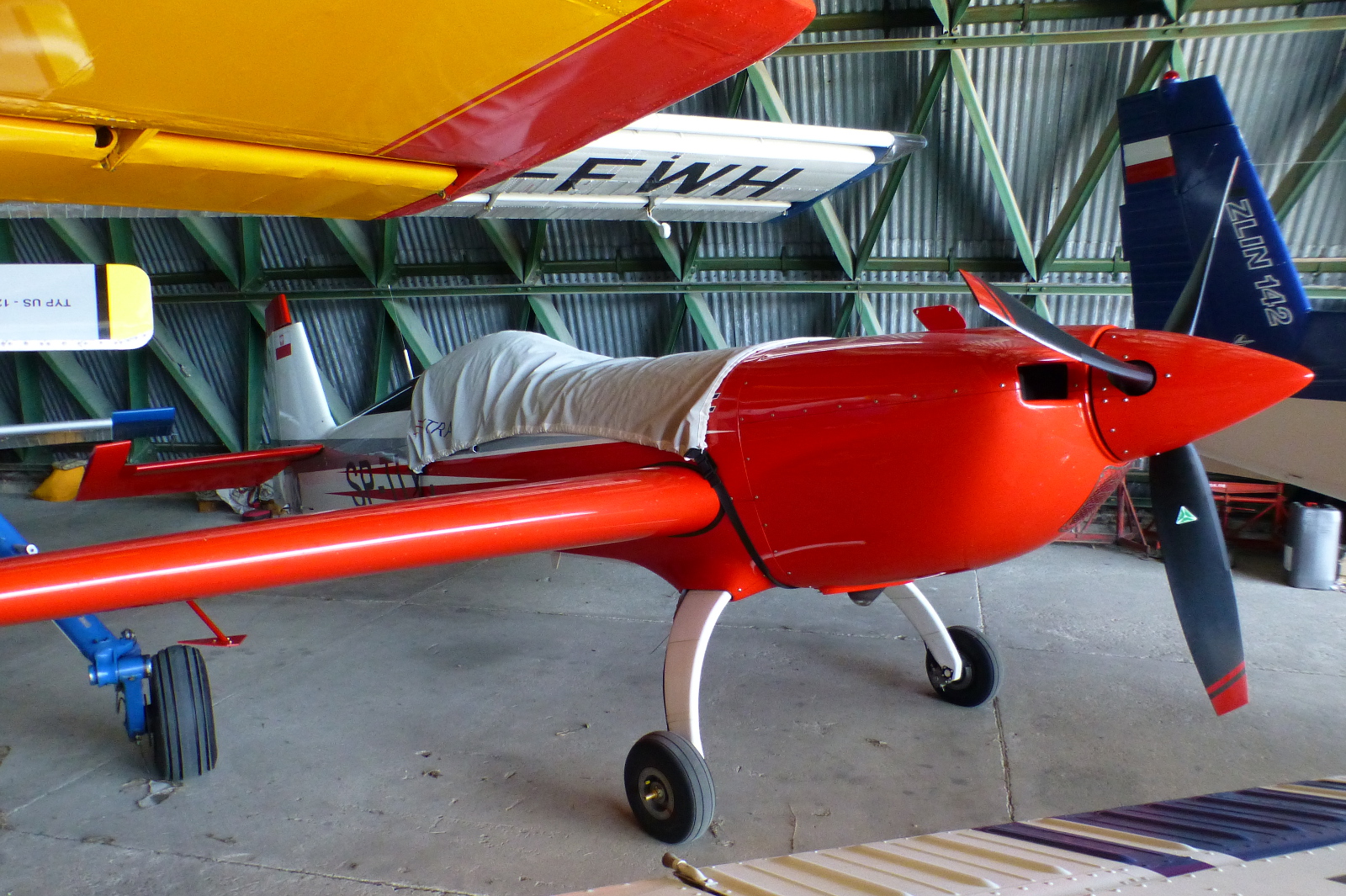 SP-TLC · Extra 330SC · (EPNL)