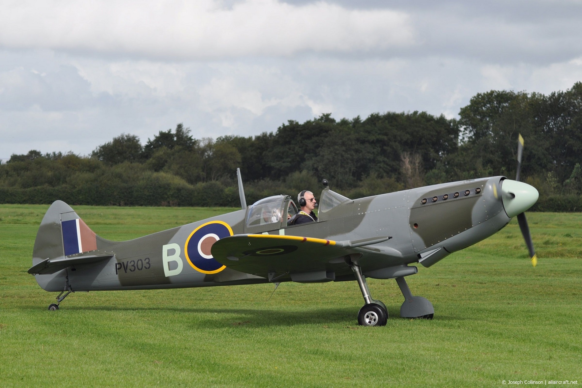 G-CCJL · Supermarine Aircraft Spitfire Mk.26 · (EGCB)