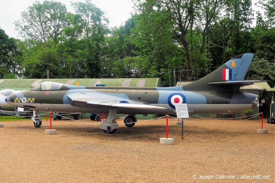 XG254 · Hawker Hunter FGA9 · -