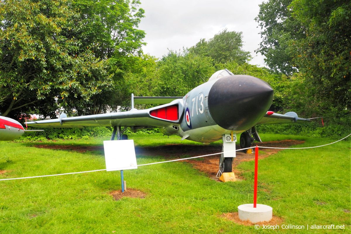 XJ482 · De Havilland DH-110 Sea Vixen FAW1 · -