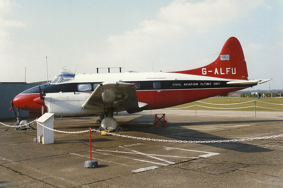 G-ALFU · De Havilland DH-104 Dove 6 · (EGSU)
