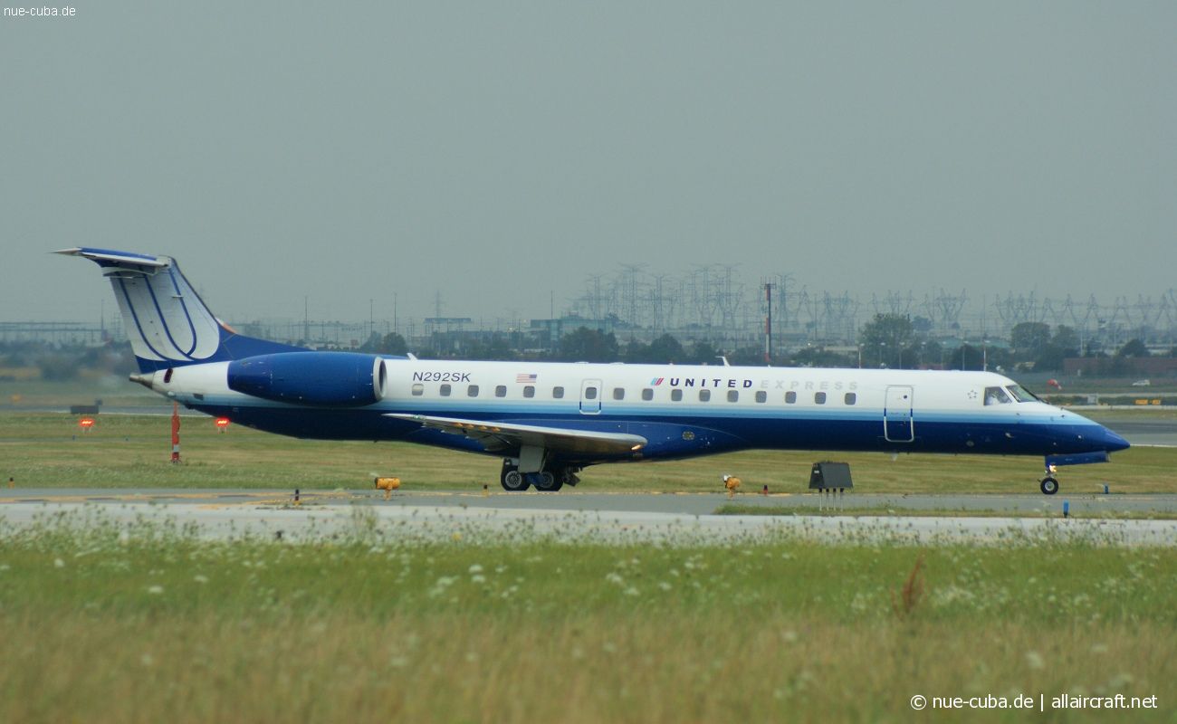 N292SK · Embraer ERJ-145LR · (YYZ / CYYZ)