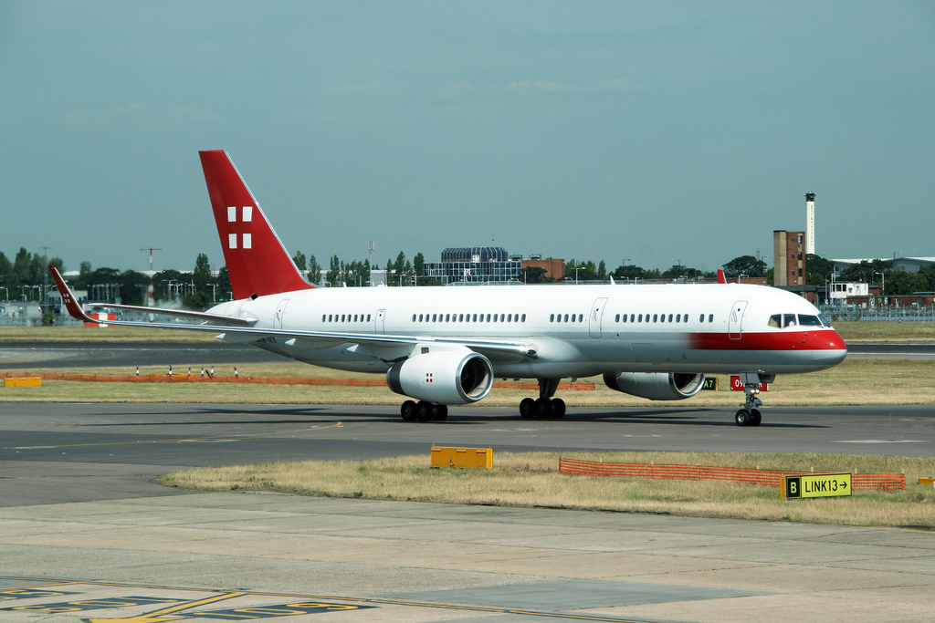 HB-IEE · Boeing 757-23A(WL) · (LHR / EGLL)
