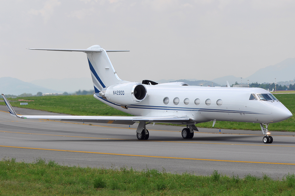 N429DD · Gulfstream Aerospace G-IV(SP) · (BGY / LIME)