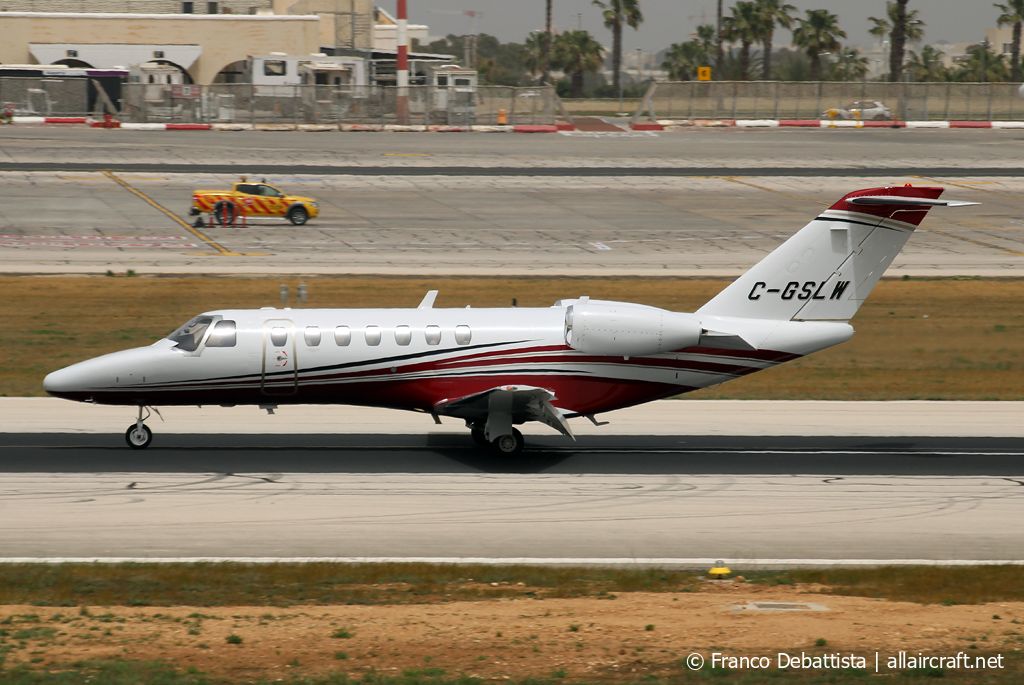 C-GSLW · Bombardier BD-700-1A10 Global 6000 · (MLA / LMML)