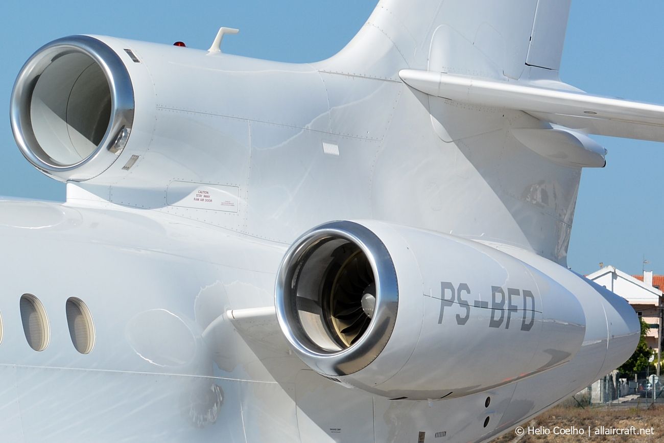 PS-BFD · Dassault Falcon 8X · (CAT / LPCS)