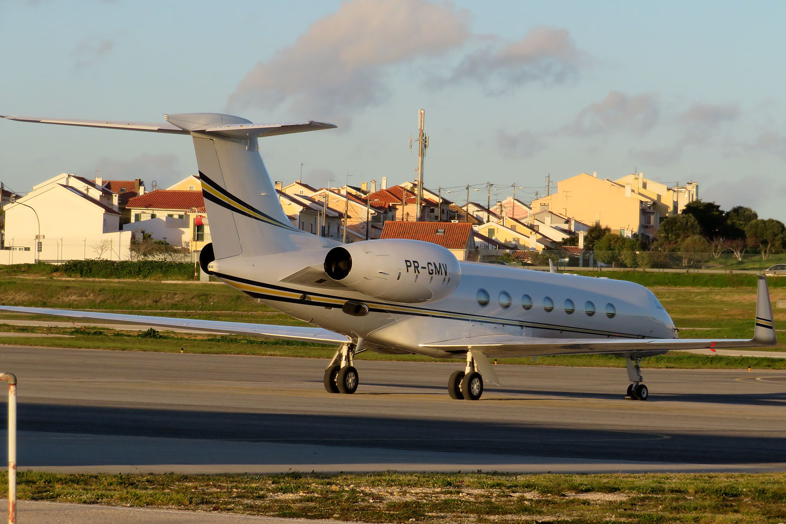 PR-GMV · Gulfstream Aerospace G550 · (LPCS)