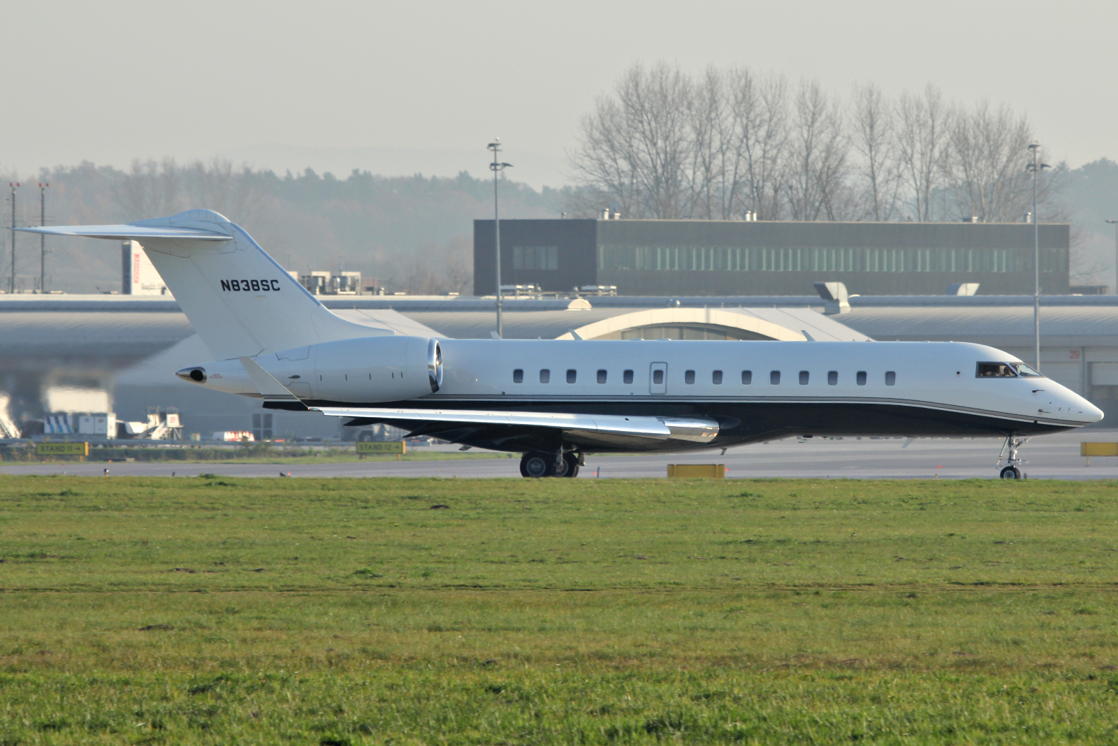 N838SC · Bombardier BD-700-1A10 Global Express · (KRK / EPKK)