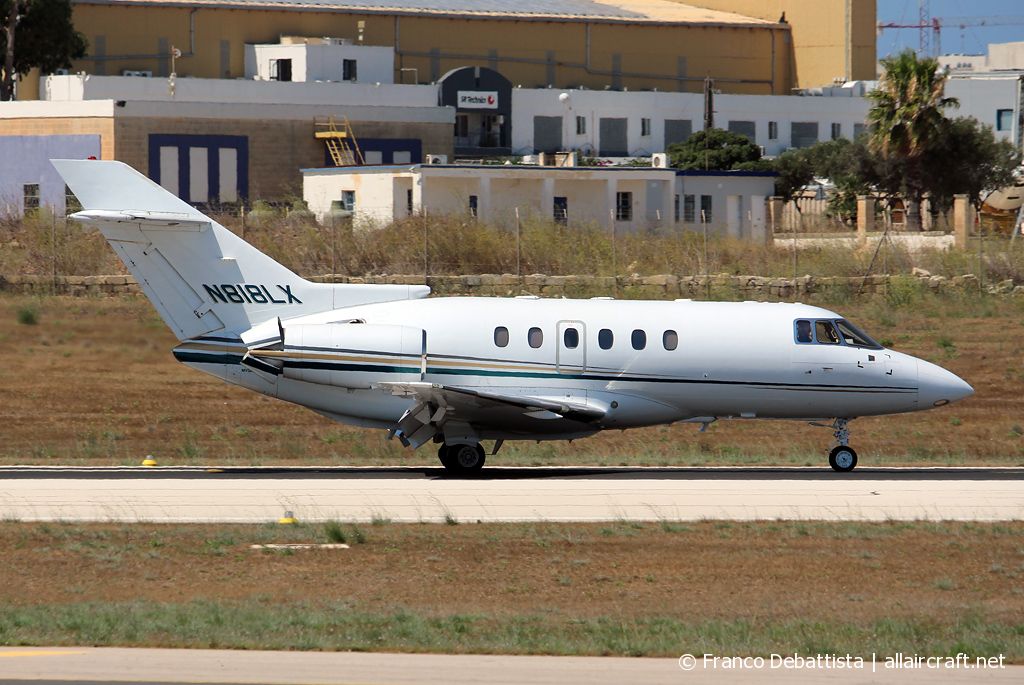 N818LX · Raytheon Hawker 800XP · (MLA / LMML)