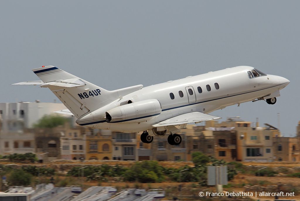 N84UP · Raytheon Hawker 800XP · (MLA / LMML)