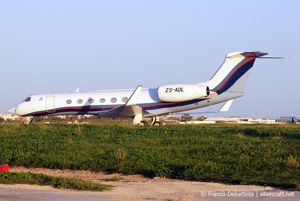 ZS-AOL · Gulfstream Aerospace G-V · (MLA / LMML)