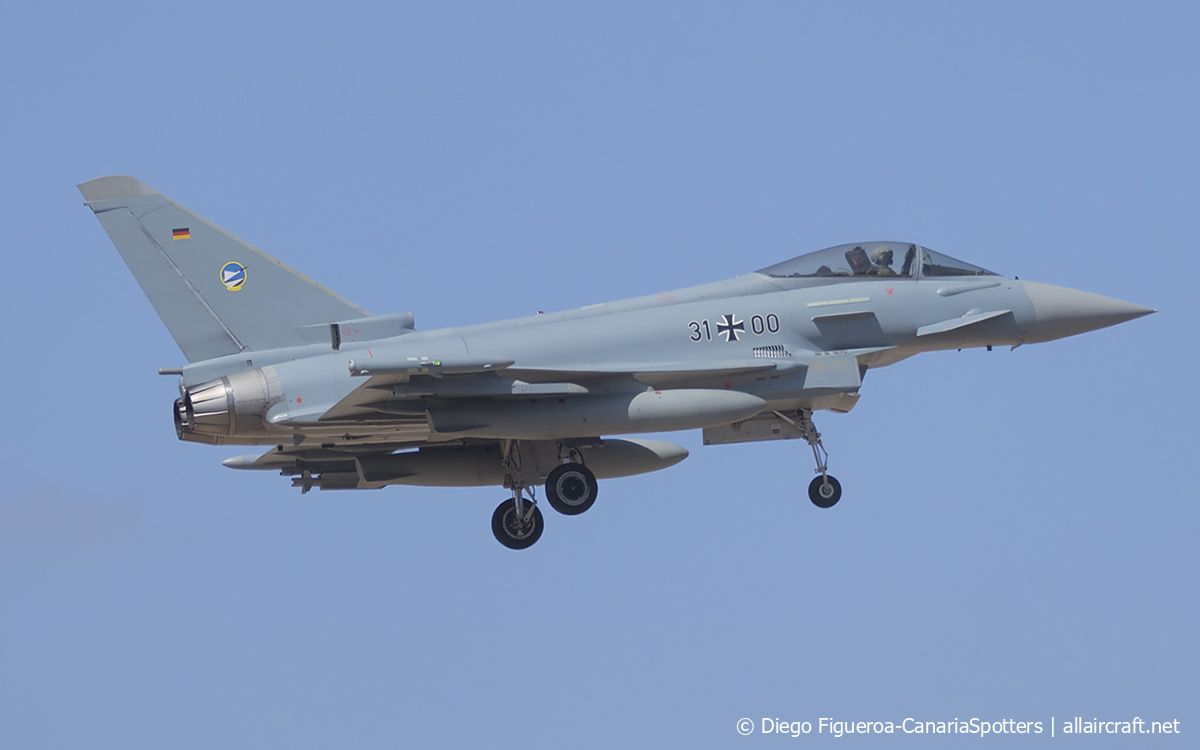 31+00 · Eurofighter EF-2000 Typhoon · (LPA / GCLP)