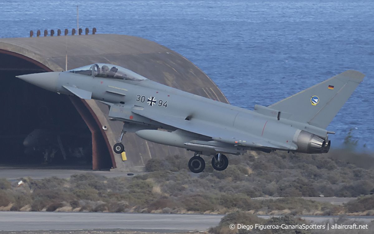 30+94 · Eurofighter Typhoon EF2000 · (LPA / GCLP)