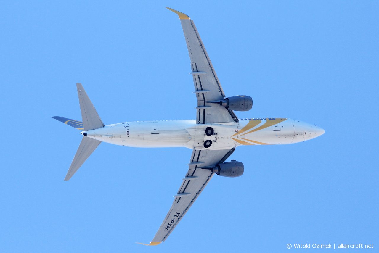 YL-PSH · Boeing 737-86N(WL) · (HER / LGIR)