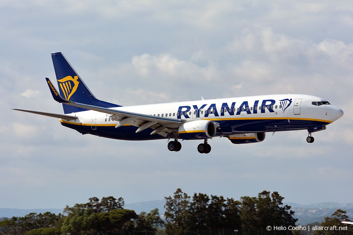 EI-FRF · Boeing 737-8AS(WL) · (FAO / LPFR)