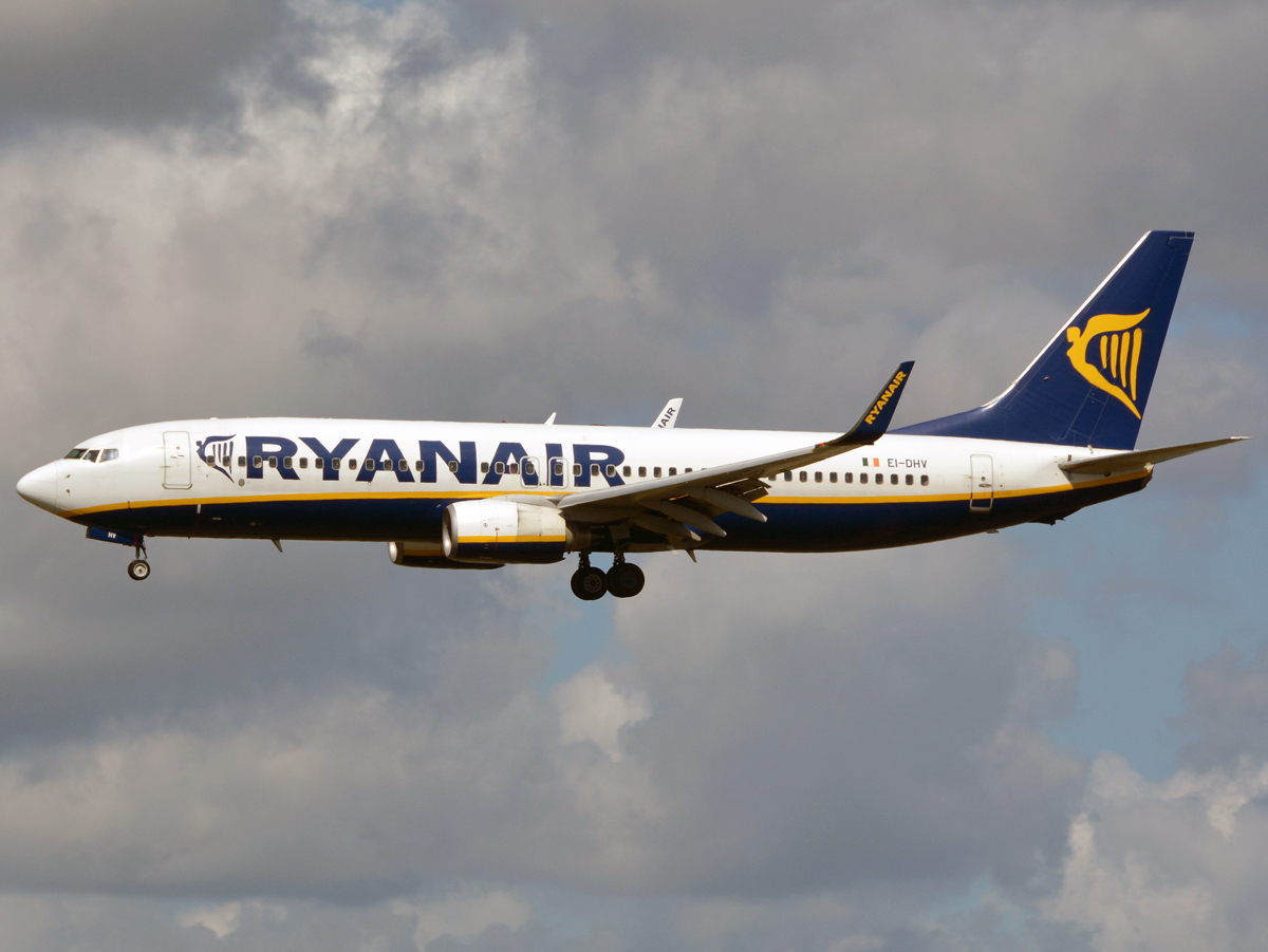 EI-DHV · Boeing 737-8AS(WL) · (CPH / EKCH)