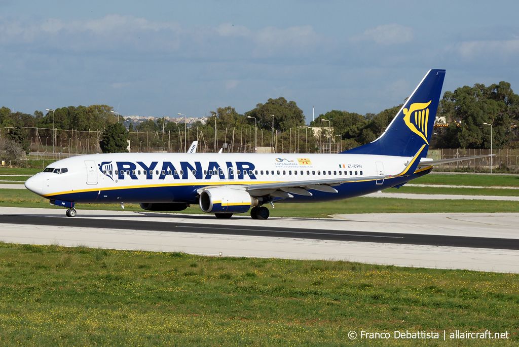 EI-DPH · Boeing 737-8AS(WL) · (MLA / LMML)