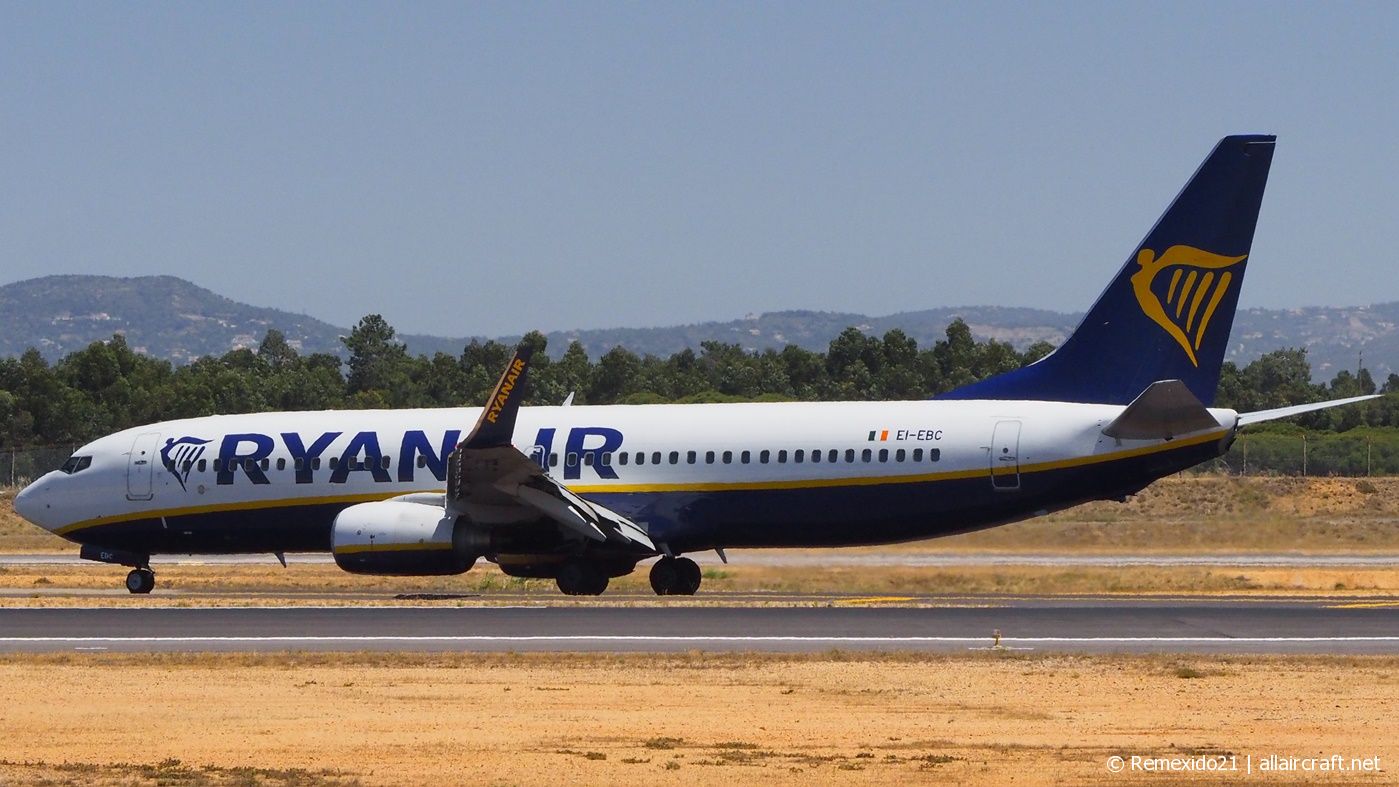 EI-EBC · Boeing 737-8AS(WL) · (FAO / LPFR)