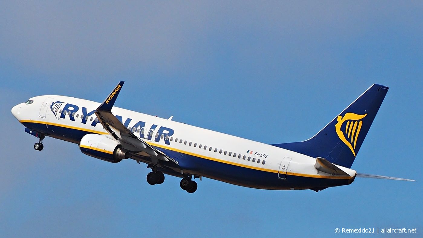 EI-EBZ · Boeing 737-8AS(WL) · (FAO / LPFR)