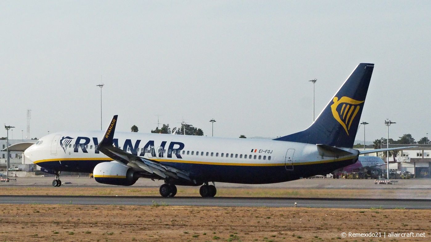 EI-FOG · Boeing 737-8AS(WL) · (FAO / LPFR)