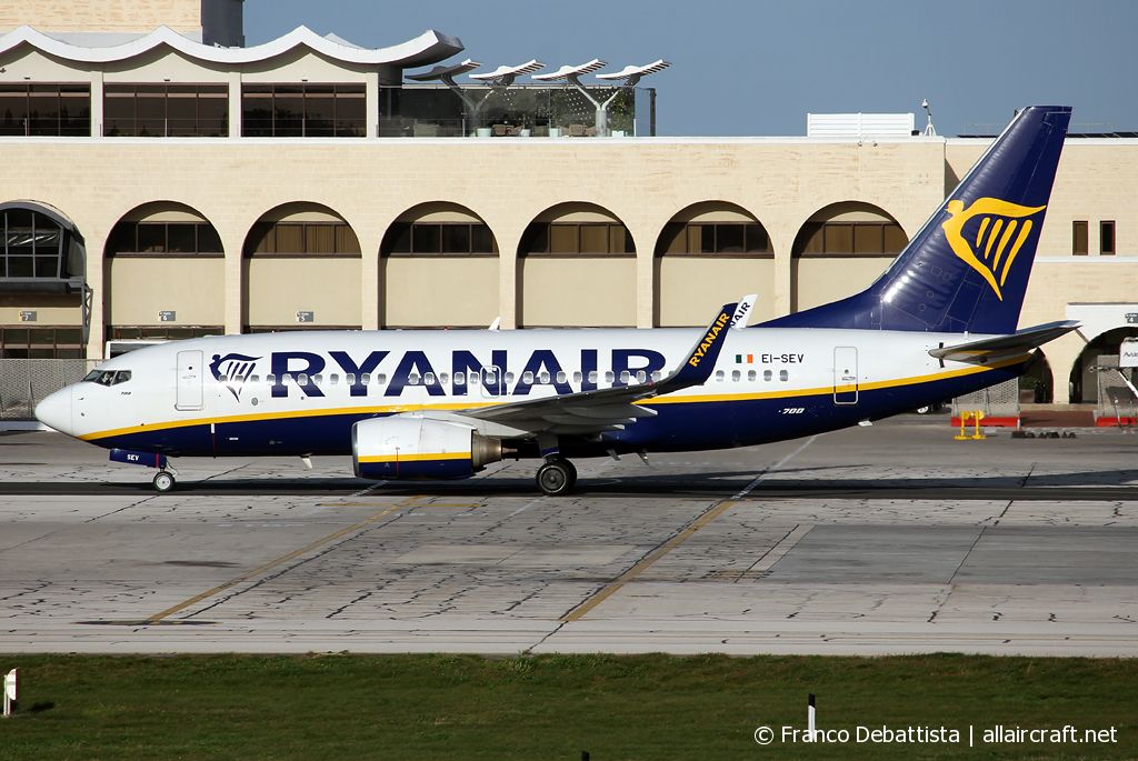 EI-SEV · Boeing 737-73S(WL) · (MLA / LMML)