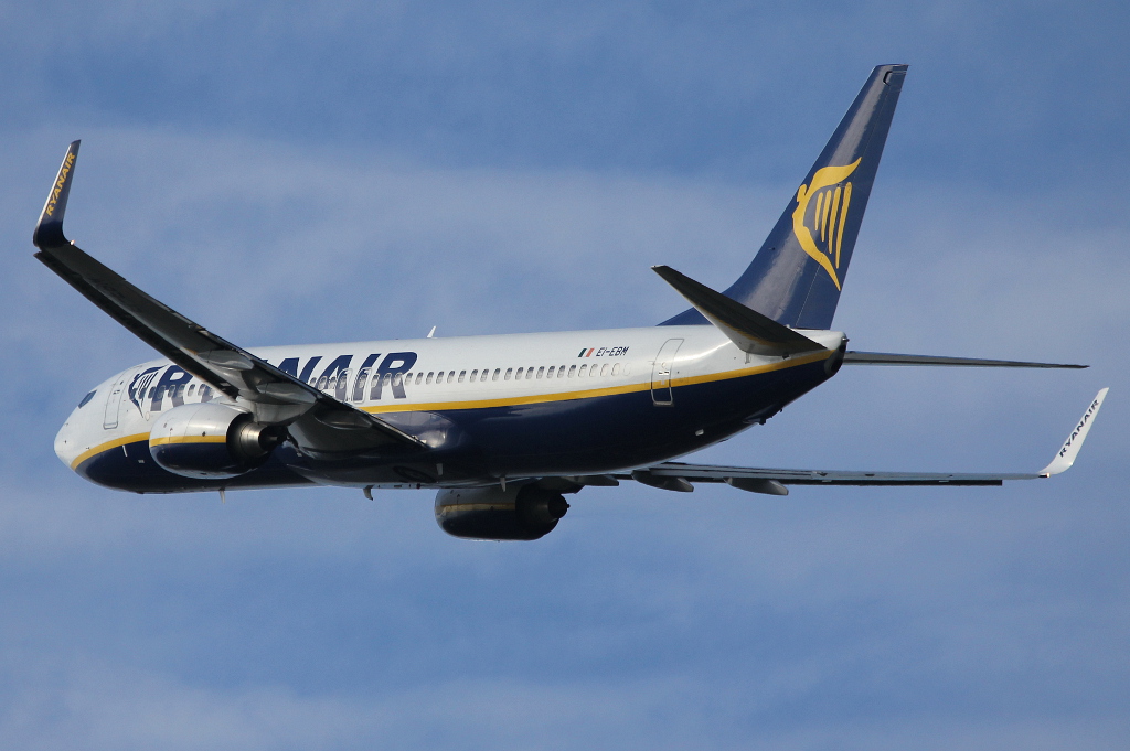 EI-EBM · Boeing 737-8AS(WL) · (KRK / EPKK)