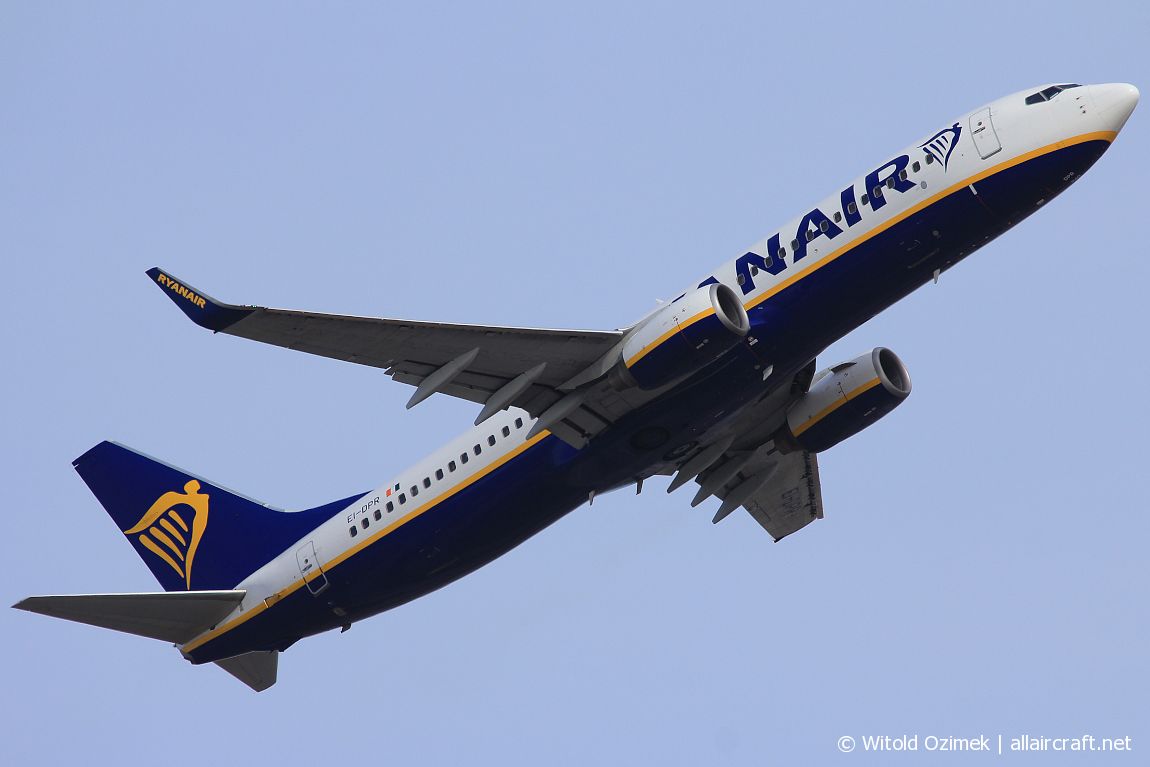 EI-DPR · Boeing 737-8AS(WL) · (FCO / LIRF)