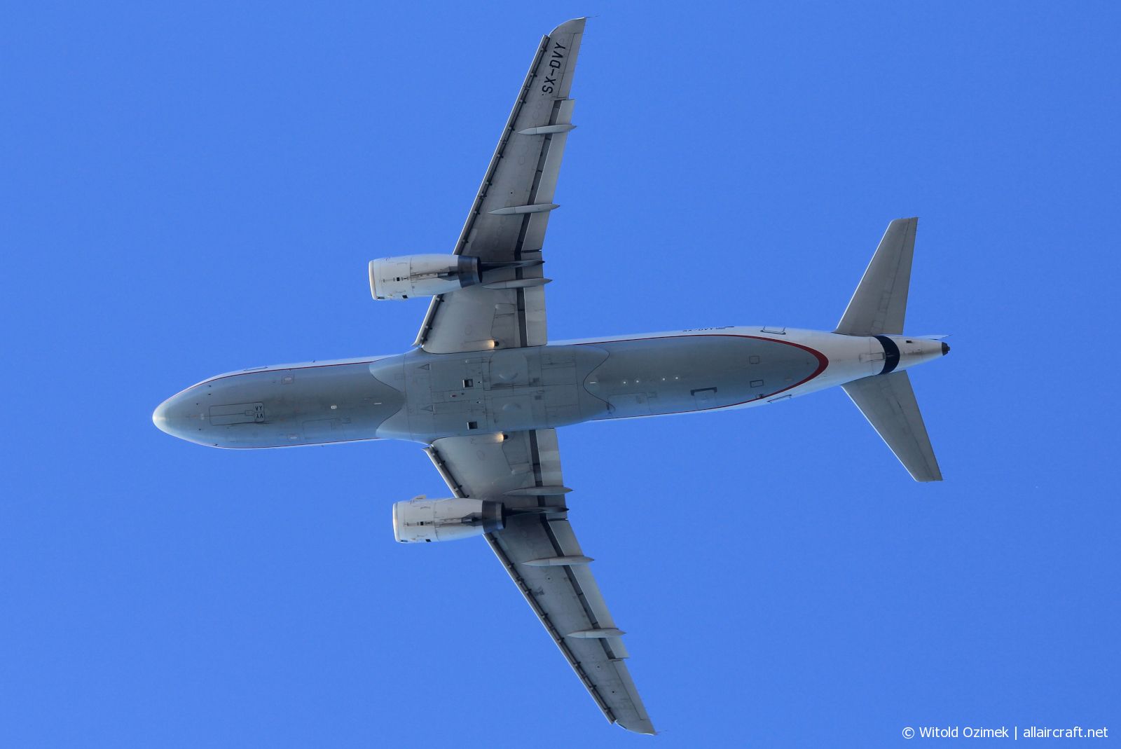 SX-DVY · Airbus A320-232 · (HER / LGIR)