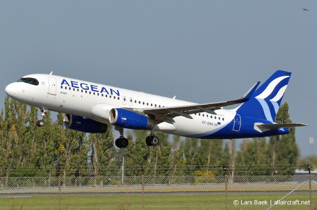 SX-DNA · Airbus A320-232(WL) · (CPH / EKCH)