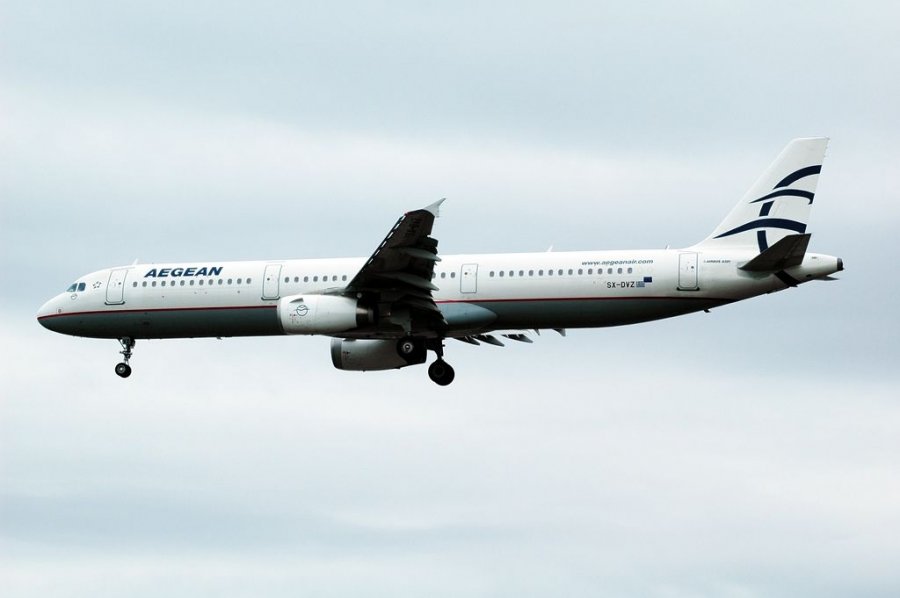 SX-DVZ · Airbus A321-232 · (LHR / EGLL)