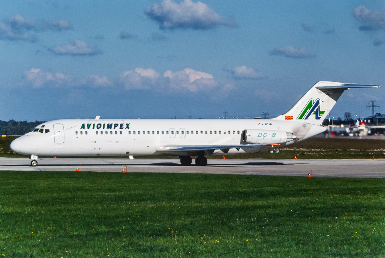 Z3-ARA · McDonnell Douglas DC-9-33RC · (GVA / LSGG)