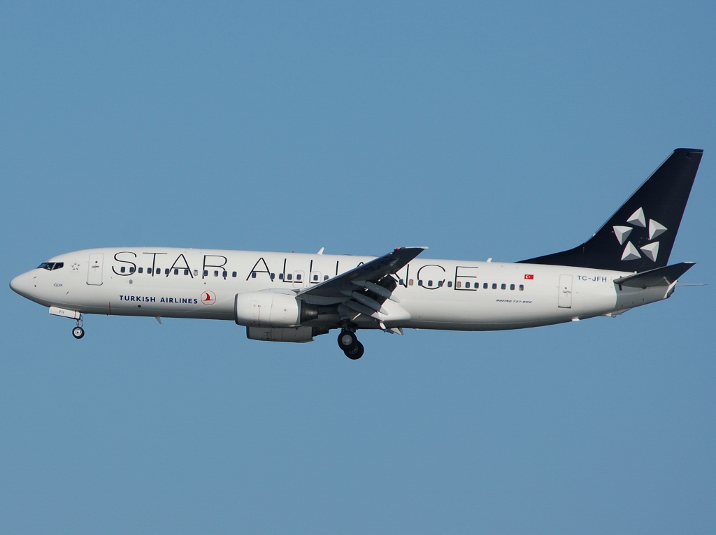 TC-JFH · Boeing 737-8F2 · (CPH / EKCH)