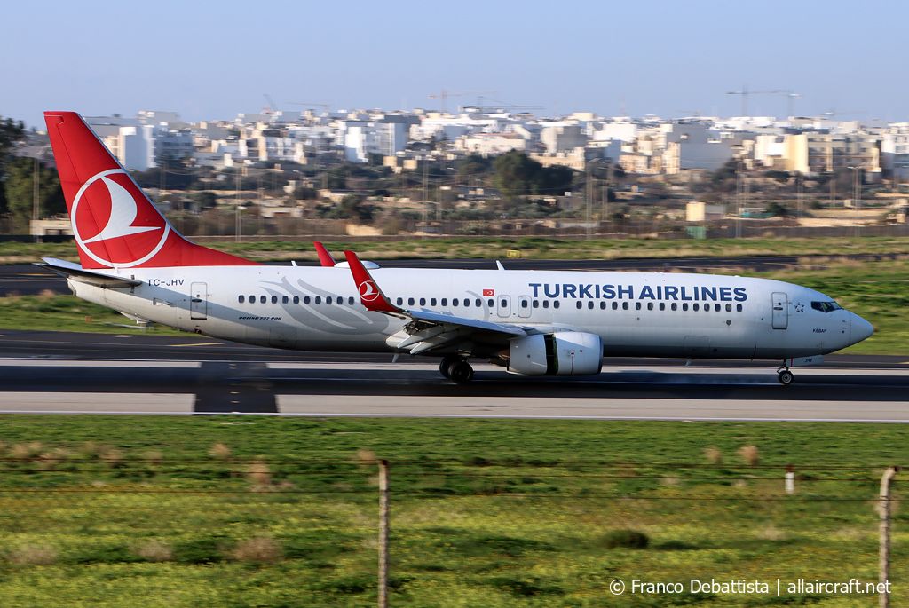 TC-JHV · Boeing 737-8F2(WL) · (MLA / LMML)