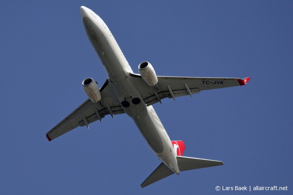 TC-JVK · Boeing 737-8F2(WL) · (MLA / LMML)