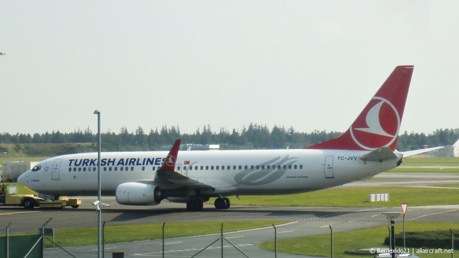 TC-JVV · Boeing 737-8F2(WL) · (BLL / EKBI)