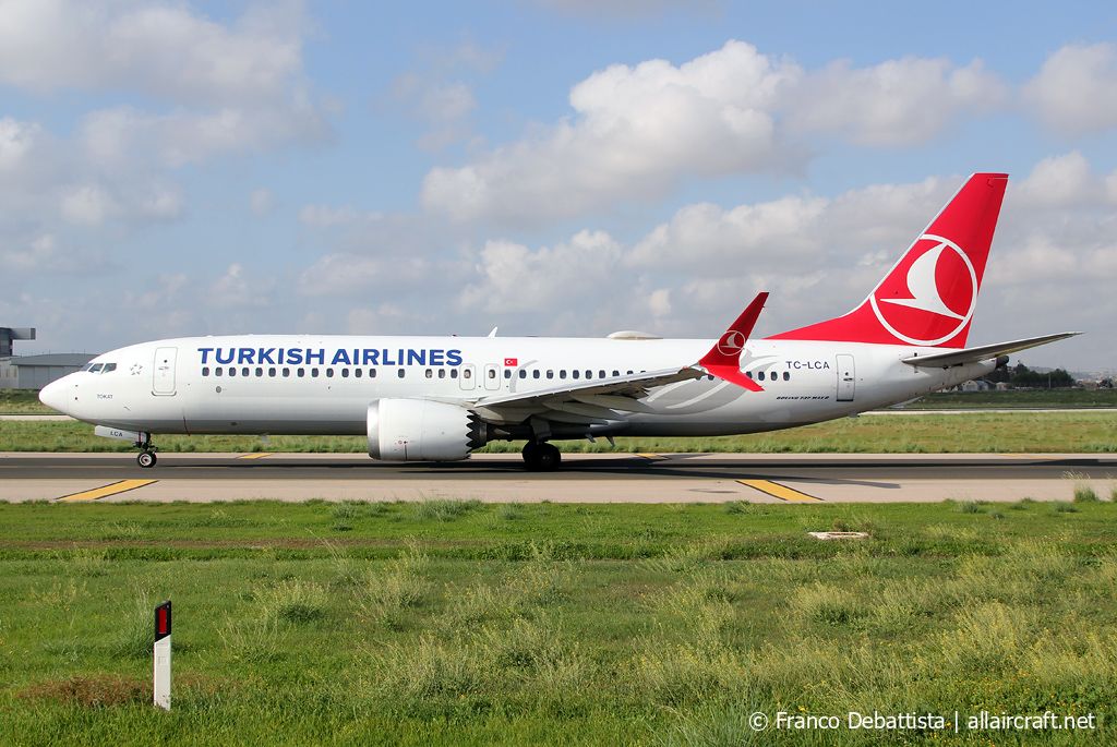 TC-LCA · Boeing 737-8 MAX · (MLA / LMML)