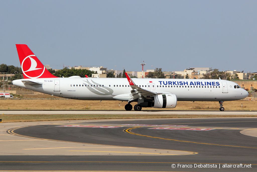 TC-LSU · Airbus A321-271NX · (MLA / LMML)